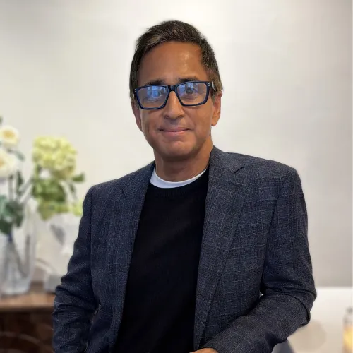 Consultant Plastic Surgeon, Mr Amar Ghattaura